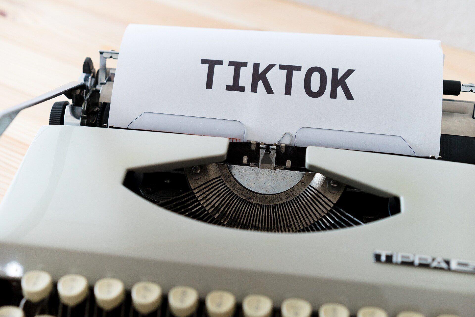 Tik Tok Bio